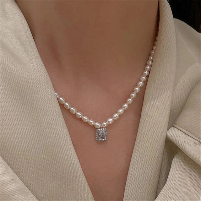 Perla - Natural Pearl Necklace & Pure Silver Chain